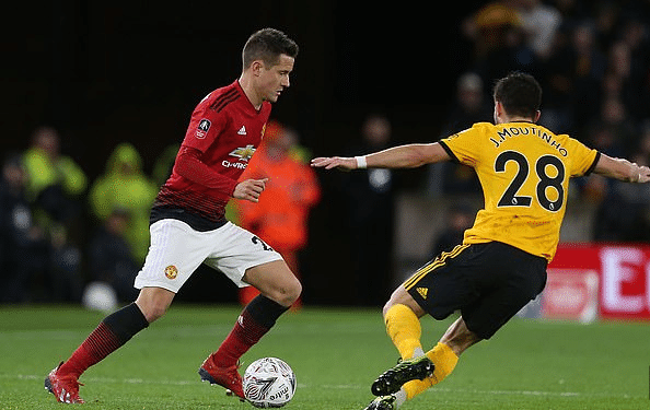 场比赛中 场比赛中